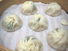 黑松露小笼包-鼎泰丰(美丽华店)