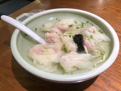 招牌鲜虾小馄饨-苏小柳手工点心(人民广场分院)