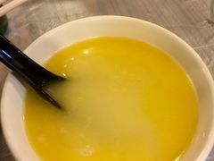 -鲜入围煮花胶鸡海鲜火锅