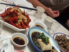 -阿胖龙虾小海鲜(宁国南路总店)