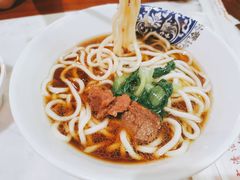 红烧牛肉面-京味小馆老北京炸酱面
