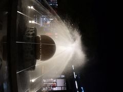 -奥特莱斯停车场