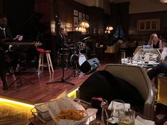 -LONG BAR 廊吧(外滩华尔道夫酒店)