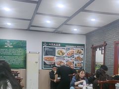 -湖南人家湘菜馆(镇江路店)