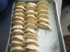 -黄阿姨锅贴大王(万航渡路店)