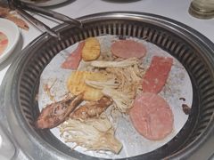 -钱小奴创意自助餐厅·山野黑猪肉畅吃(苏州昆山招商花园城店)