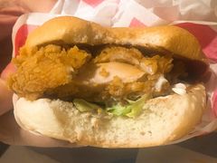 麦辣鸡腿堡金球版-麦当劳(洪山商场店)