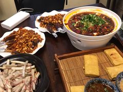 兔兔-石屏会馆