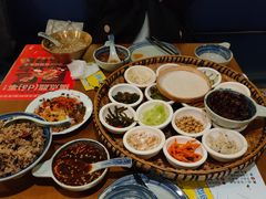 -包整·丝娃娃(一览甲秀楼风景店)