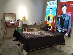 -肆兮眼镜·蔡司·徕卡战略合作店(大坪店)