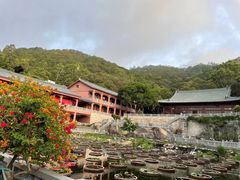 -石峰岩寺
