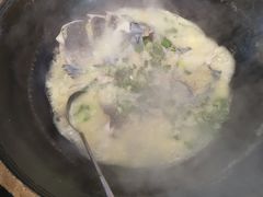 招牌柴火灶台鱼头-好灶头妈妈菜·柴火灶台鱼·千岛湖土菜地标美食