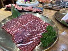 -汉城烤肉·黑金冠(华山路店)