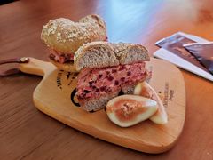 -Catch Bagel(芳草地店)