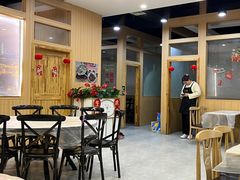 -江城燕子大排档(江汉路步行街店)