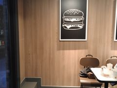 -麦当劳(湛江大厦店)