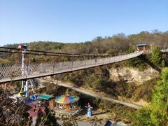 -铜川市金锁关石林