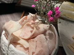 黄喉-左庭右院鲜牛肉火锅黑金店(陆家嘴中心店)