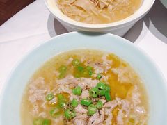 酸汤肥牛-俏江南天津时尚曲艺主题餐厅(马场道店)
