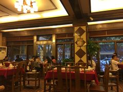 -山城年华老火锅(玉林店)