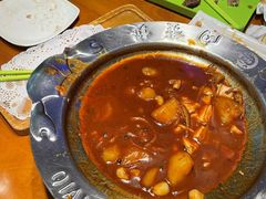 -钳小厨疯味1987肉蟹煲(美一城广场店)