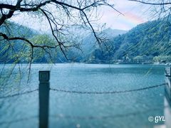 -秦岭终南山世界地质公园翠华山景区