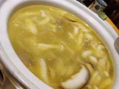 鸡汤香菌菇-缪氏川菜(深圳北站缤果空间店)
