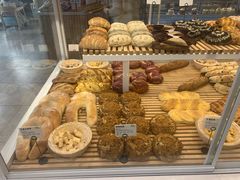 -焙丽拾光(麦凯乐直营店)