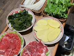 -猫爷的腔调·黔小馆(交大医学住宅区店)