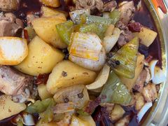 -牛一嘴·兰州牛肉面·大盘鸡(财富中心店)