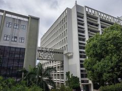 -香港大学