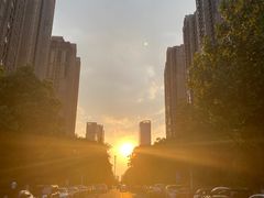 -嘎嘎鸭下巴·爆辣干锅(明教寺店)