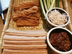 粗粮煎饼拼盘-山东宾馆·齐鲁苑餐厅
