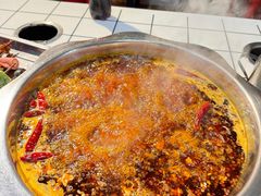 -鼎伙伙火锅串串·10年品牌传承(白象居总店)