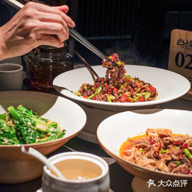 广州新店｜湖南山野饭店3.0，新年从黄埔盼到天河‼️