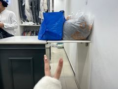 -布瑞琳洗衣(西堤红山店)
