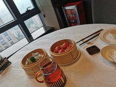 -景月阁空中食府(希尔顿酒店)