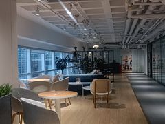 -威克健身游泳(万菱汇店)