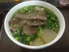 -陇上全荟兰州传统牛肉面(延吉路店)