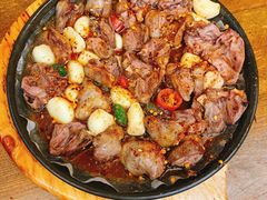 -老东镇啤酒屋海鲜加工·蒸汽海鲜·海鲜烧烤(台东店)