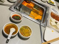 -海底捞火锅(关山保利店)
