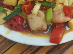 酸菜炒肝肠-余味食府(颇家巷)