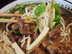 -镇南锅盖面馆(解放路店)