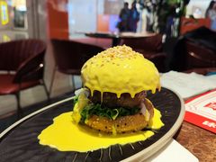 -Let'sBURGERplus·非常创意汉堡(三里屯店)