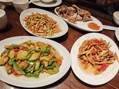 -缪氏川菜(丰盛町店)