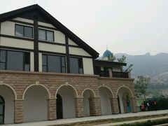 -天鹅湖生态旅游风景区