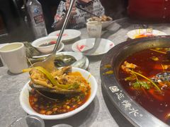 -忘情水鱼头·鲜鱼火锅(滨江中路店)