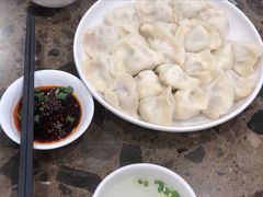 -周家大连水饺(美专校街店)