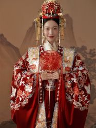 -至臻微拉婚纱摄影