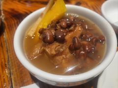 百草豆椰子炖猪蹄汤-农厨好味·温泉鹅·农家菜